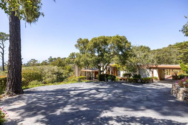 Corona Road, Carmel Highlands, CA 93923