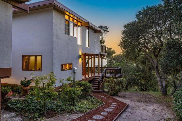 Corona Road, Carmel Highlands, CA 93923