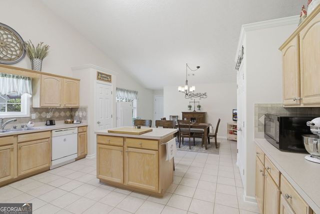 1408 Hidden Cove, Loganville, GA 30052