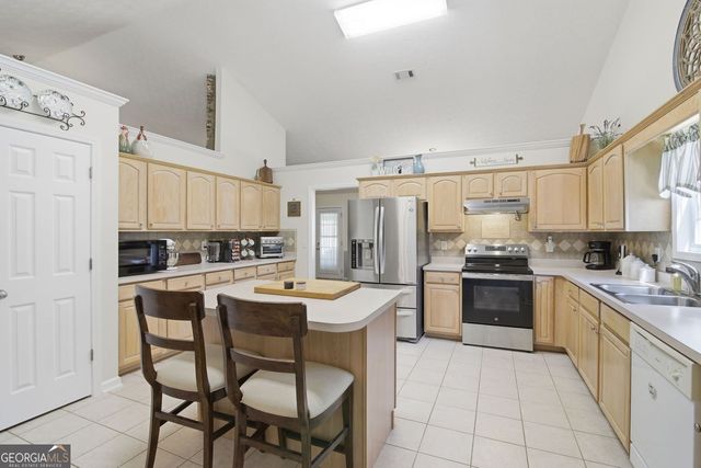 1408 Hidden Cove, Loganville, GA 30052