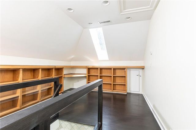 1022 Reeder NE Circle, Atlanta, GA 30306