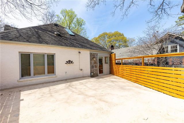 1022 Reeder NE Circle, Atlanta, GA 30306