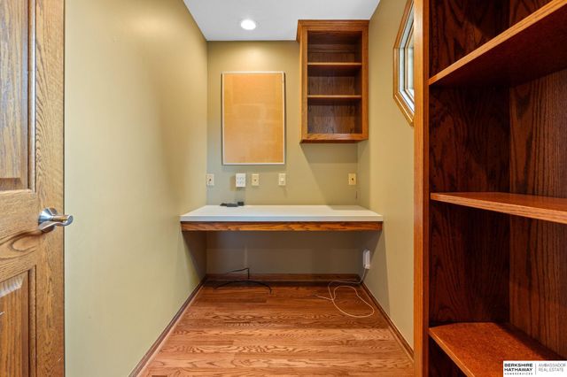 13330 Binney Street, Omaha, NE 68164