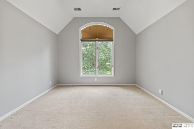 13330 Binney Street, Omaha, NE 68164