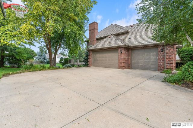 13330 Binney Street, Omaha, NE 68164