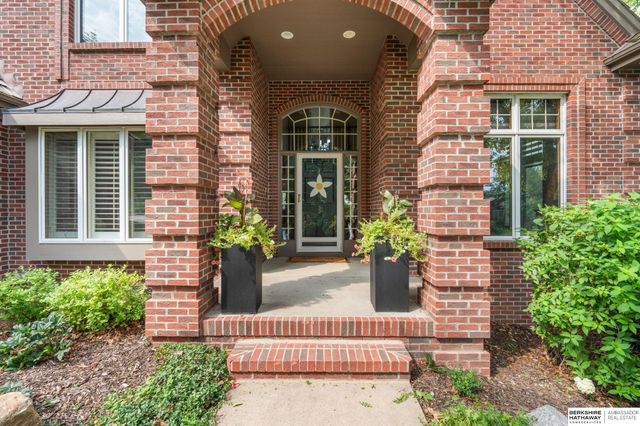 13330 Binney Street, Omaha, NE 68164