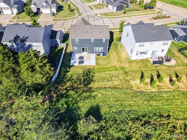 368 Cottage Grove Drive, Wentzville, MO 63385