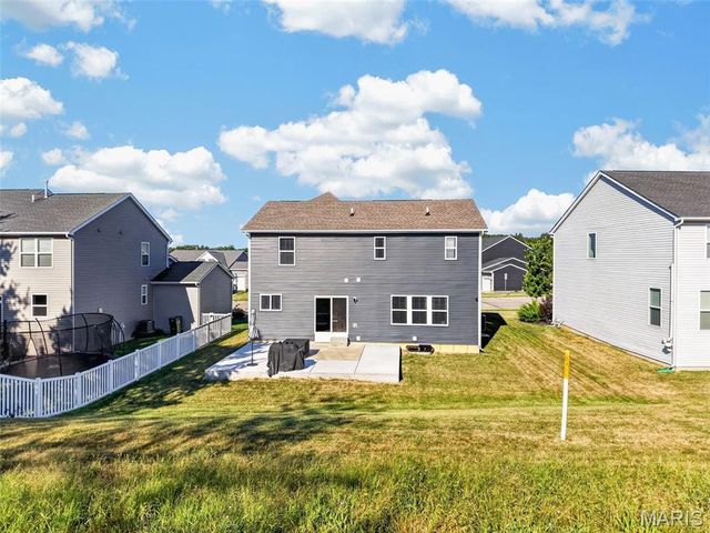 368 Cottage Grove Drive, Wentzville, MO 63385