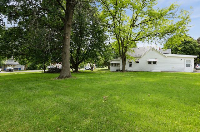 1011 Mckinley Avenue, Des Moines, IA 50315