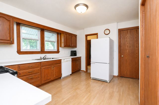 1011 Mckinley Avenue, Des Moines, IA 50315