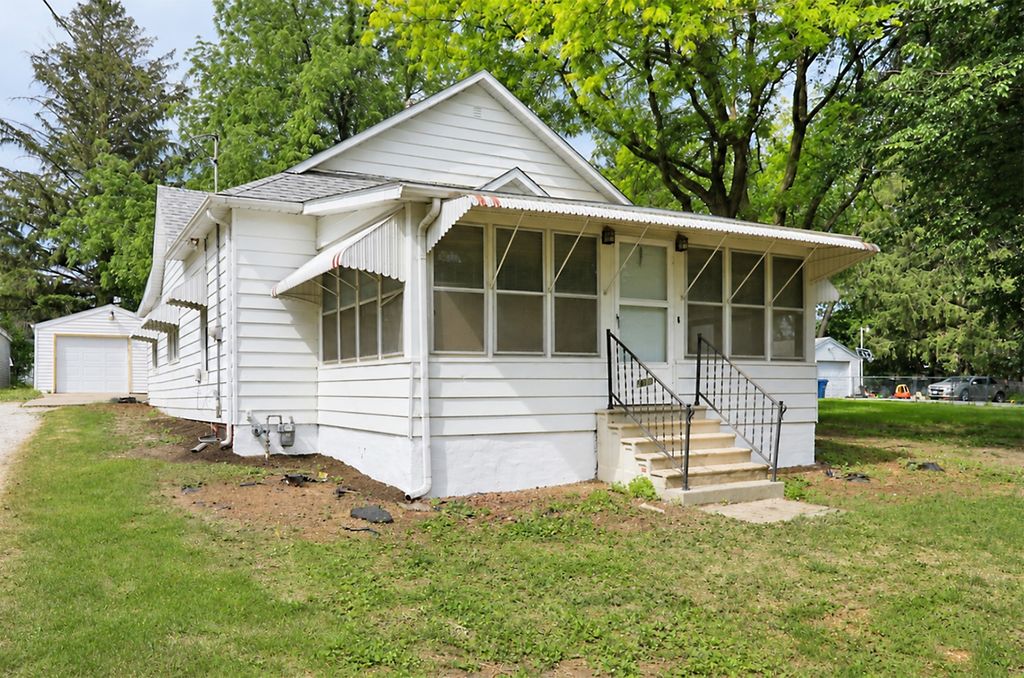 1011 Mckinley Avenue, Des Moines, IA 50315