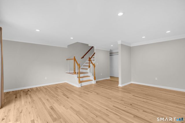 102 Salem Walk 102, Milford, CT 06460