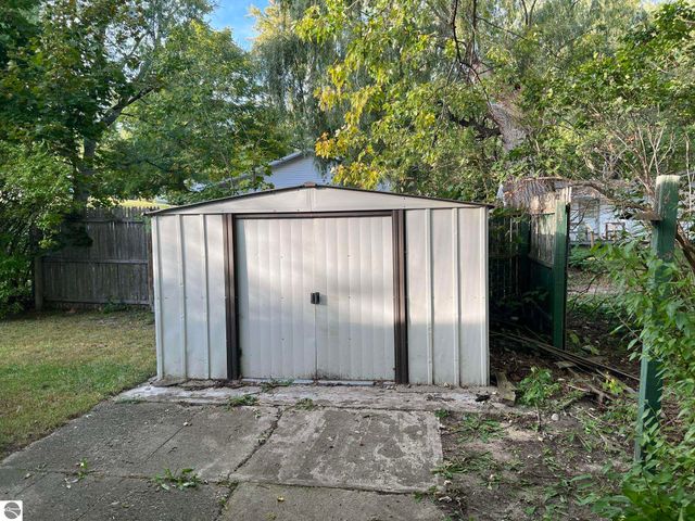 1112 Harold Street, Mt Pleasant, MI 48858