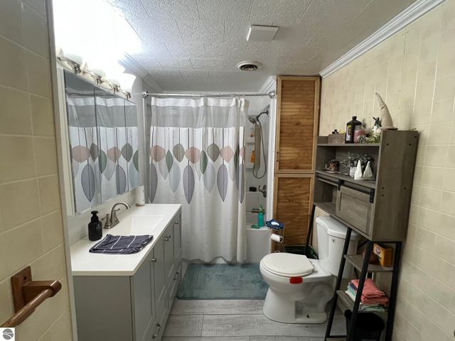 1112 Harold Street, Mt Pleasant, MI 48858