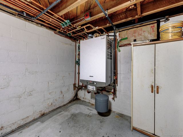 116 Albany Street, Torrington, CT 06790