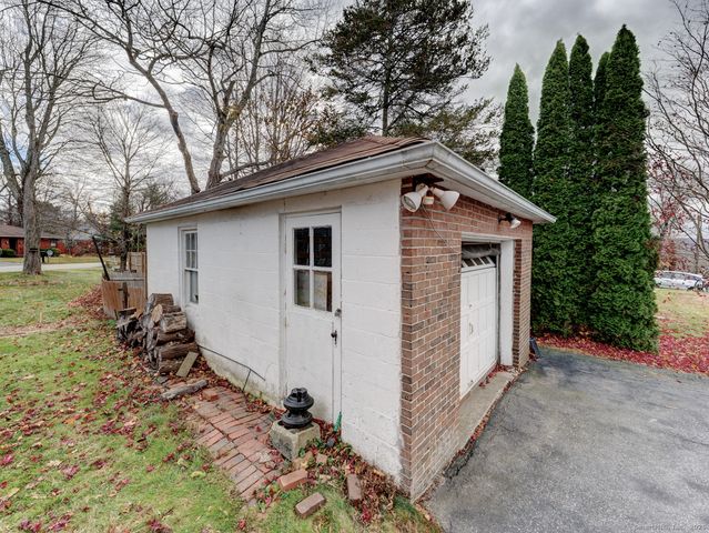 116 Albany Street, Torrington, CT 06790