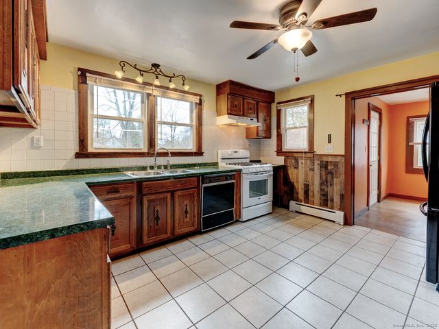 116 Albany Street, Torrington, CT 06790