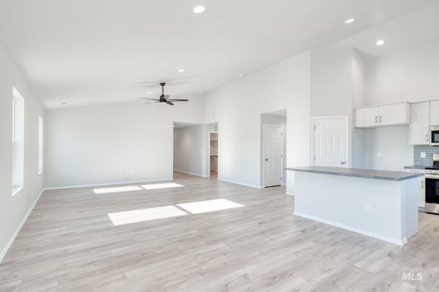 1707 N Birch St, Jerome, ID 83338