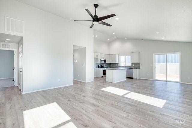 1707 N Birch St, Jerome, ID 83338