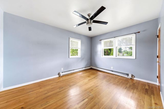 105 N Corona Avenue, Valley Stream, NY 11580