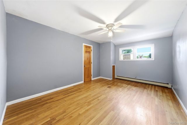 105 N Corona Avenue, Valley Stream, NY 11580