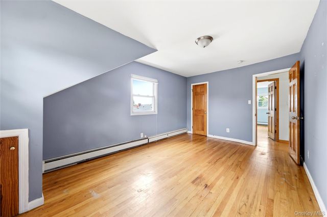 105 N Corona Avenue, Valley Stream, NY 11580