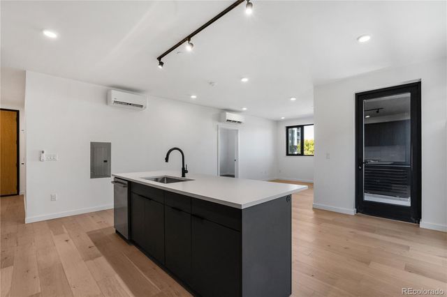 1601 Park Avenue 307, Denver, CO 80218