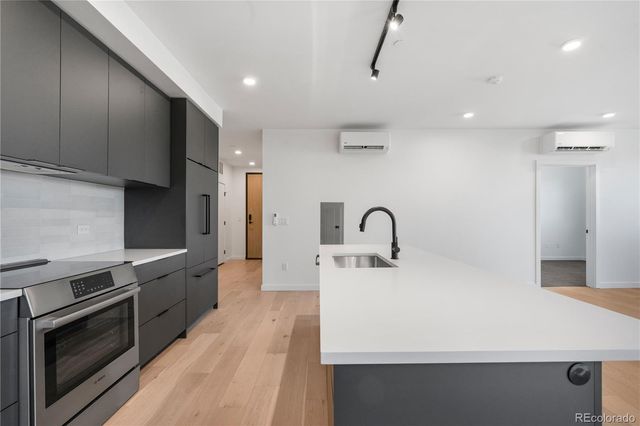 1601 Park Avenue 307, Denver, CO 80218