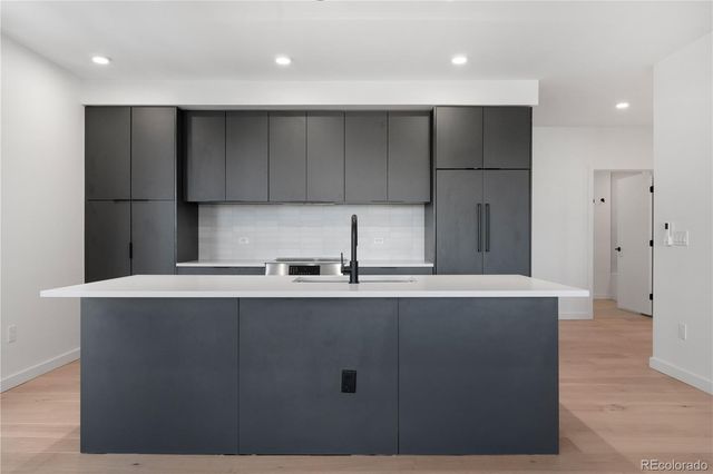 1601 Park Avenue 307, Denver, CO 80218