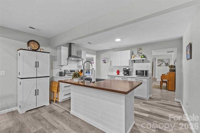 2341 Dixon Road, Belmont, NC 28012