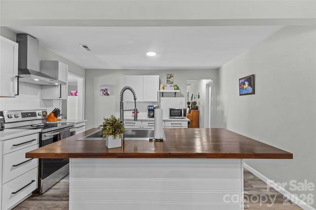 2341 Dixon Road, Belmont, NC 28012