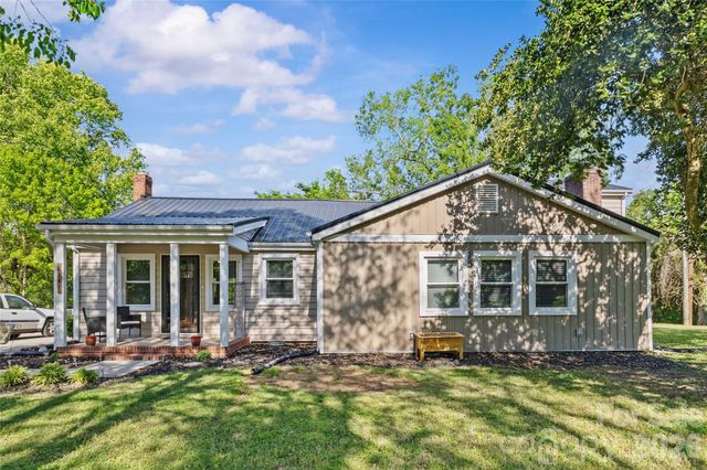 2341 Dixon Road, Belmont, NC 28012