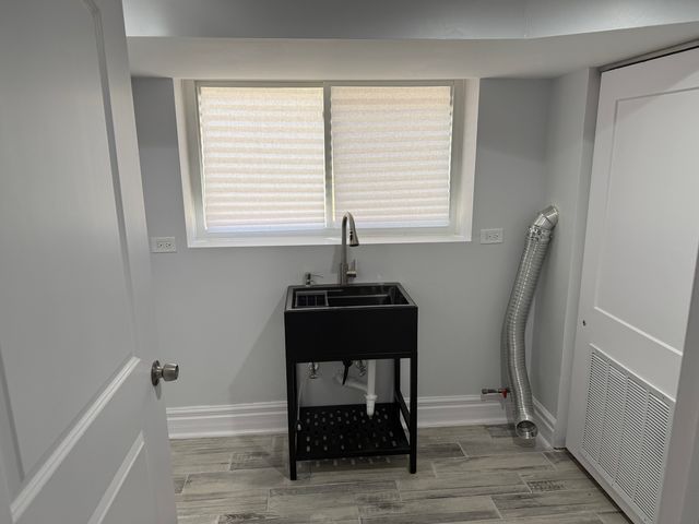 400 W 96th Street, Chicago, IL 60628