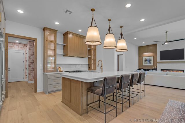 17878 E Falcon Pass Pass, Owasso, OK 74055