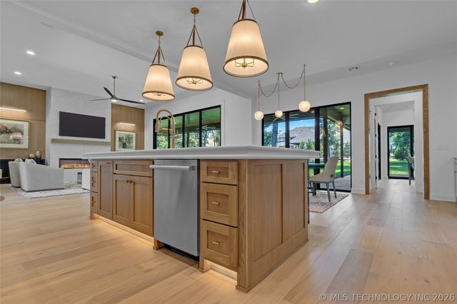 17878 E Falcon Pass Pass, Owasso, OK 74055