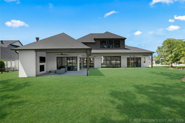 17878 E Falcon Pass Pass, Owasso, OK 74055