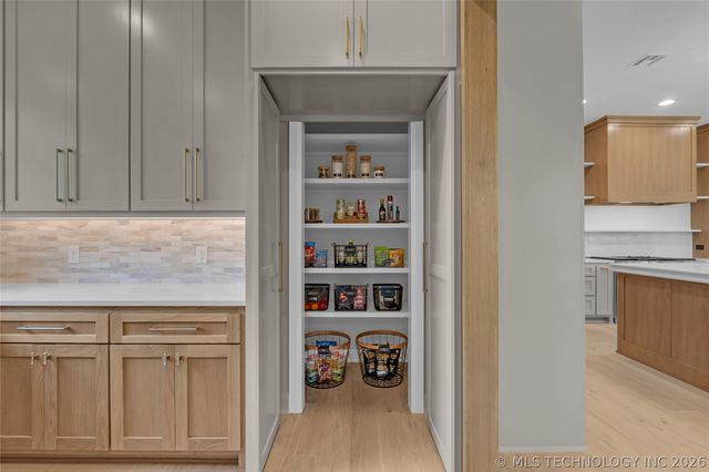 17878 E Falcon Pass Pass, Owasso, OK 74055