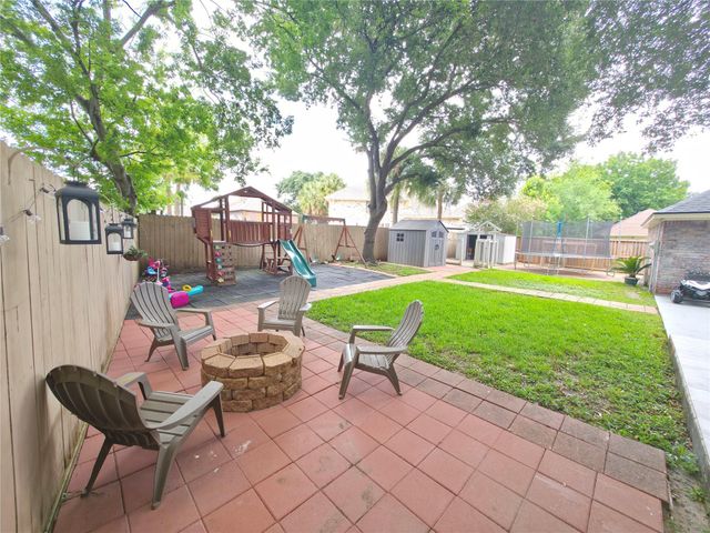 9726 New Kent Drive, Sugar Land, TX 77498