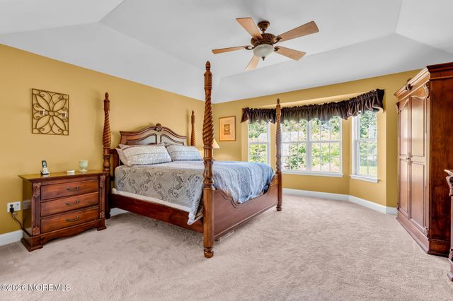 15 Sussex Place, Jackson, NJ 08527