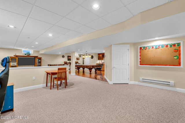 15 Sussex Place, Jackson, NJ 08527
