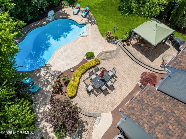 15 Sussex Place, Jackson, NJ 08527
