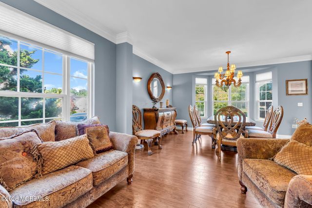 15 Sussex Place, Jackson, NJ 08527