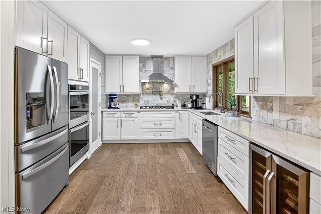 455 Barrington Ridge Road, Painesville, OH 44077