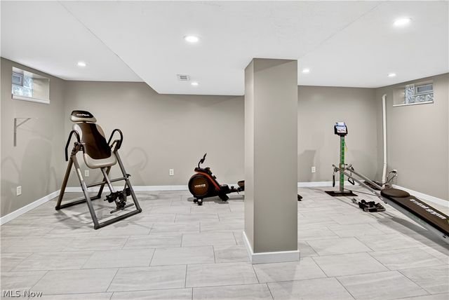 455 Barrington Ridge Road, Painesville, OH 44077
