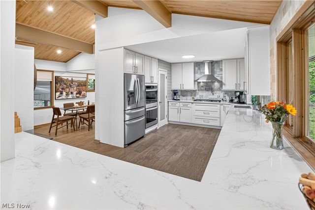 455 Barrington Ridge Road, Painesville, OH 44077