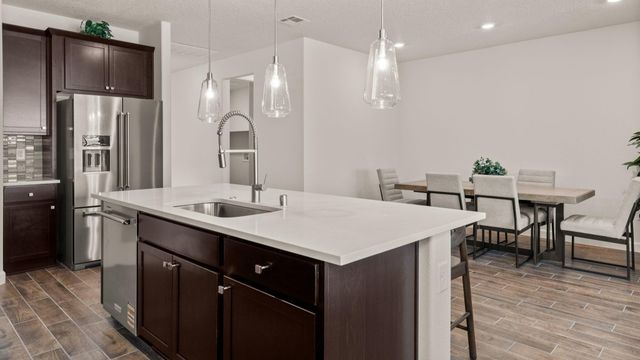 6739 Clayton Drive NE, Rio Rancho, NM 87144