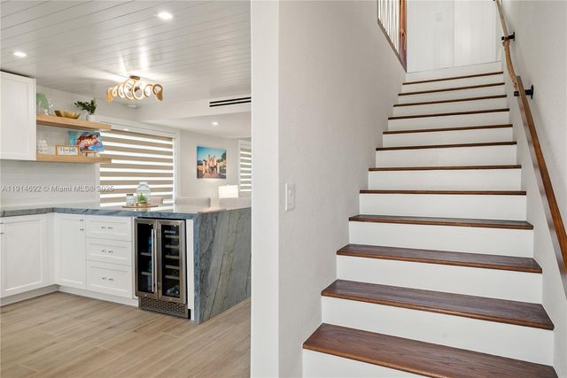 139 Marina Ave, Key Largo, FL 33037