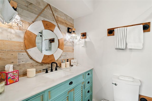 139 Marina Ave, Key Largo, FL 33037