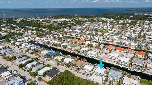 139 Marina Ave, Key Largo, FL 33037