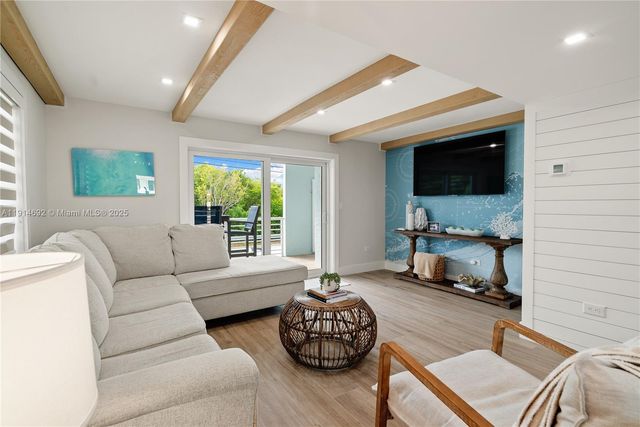 139 Marina Ave, Key Largo, FL 33037